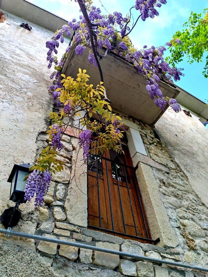 Ai Limiti • 67 • Stonehouse Guest House Palombaro Exterior foto