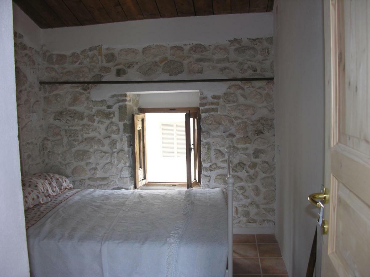 Ai Limiti • 67 • Stonehouse Guest House Palombaro Exterior foto